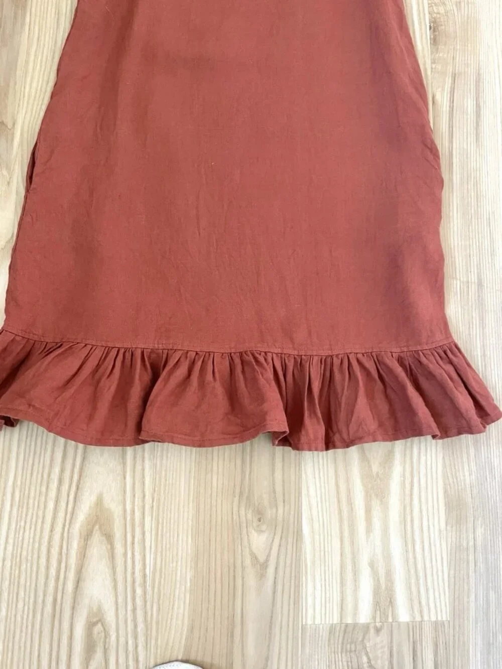 Not Perfect Linen 100% Linen Ruffle Hem Mini Dress Sleeveless Rust size Small - Picture 2 of 6